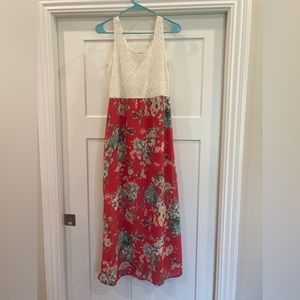 Indulge floral maxi dress.